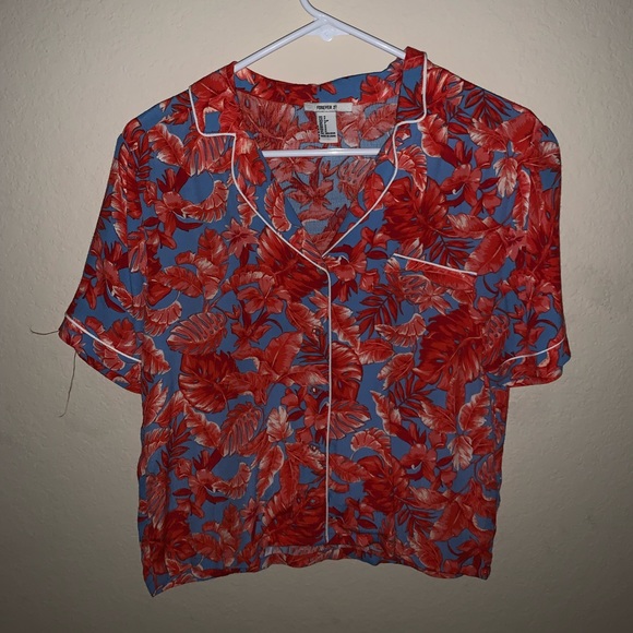 F21 Tropical Button Up Crop - Picture 2 of 2
